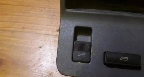 Seat Ibiza II (6k) Electric window control switch