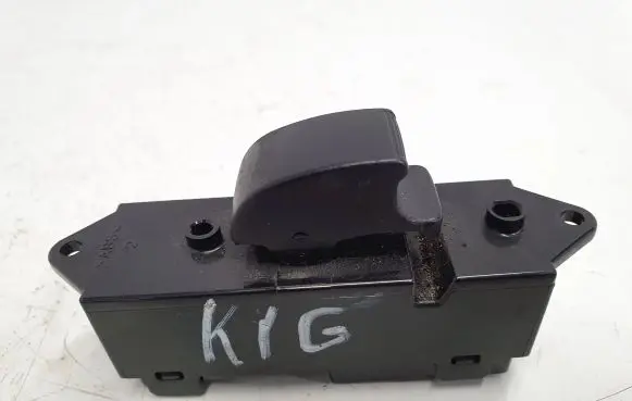 Mitsubishi Outlander Electric window control switch 8608A184