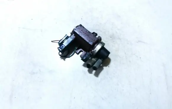 Citroen Berlingo Turbo solenoid valve 70096803 9652570180