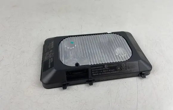 Volkswagen Golf VIII Wireless charging module 5NA980611A