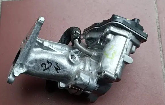 Renault Master III EGR valve 147109869R 147103921R 8201353607