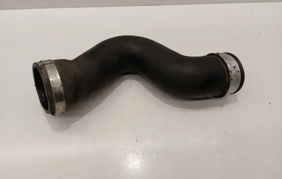 Intercooler hose/pipe
