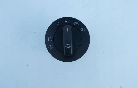Volkswagen Golf VI Light switch 1K0941431AS