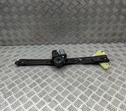 Opel Vivaro Front door electric window regulator 9829889780