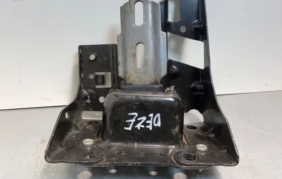 Citroen C4 Cactus Gearbox mount 9680293280