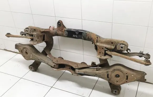 Volkswagen PASSAT B6 Rear subframe 