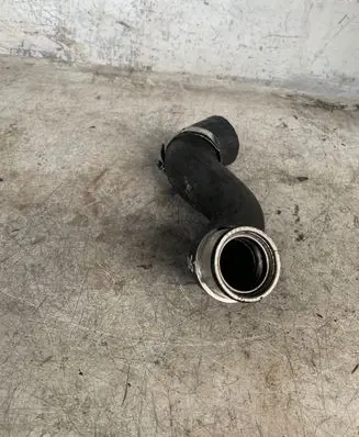 Audi A4 S4 B7 8E 8H Intercooler hose/pipe