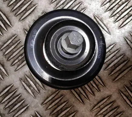 KIA Sportage Belt tensioner pulley 15153B3766