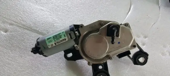 Audi Q5 SQ5 Rear window wiper motor 8R0955711C 8R0955711