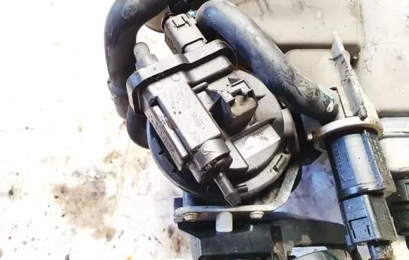 Porsche Cayenne (9PA) Secondary air pump 7l0906271