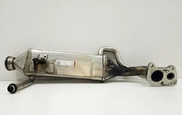 Mercedes-Benz CLS C219 EGR valve cooler A6421400975