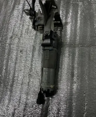 Tailgate/trunk/boot lift motor
