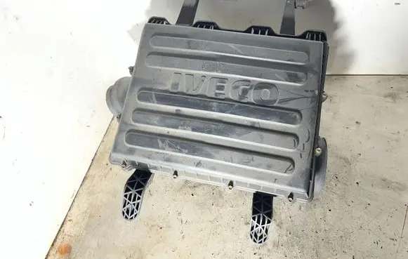 Iveco Daily 6th gen Air filter box 5801353825
