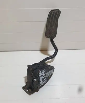 Volkswagen Sharan Accelerator throttle pedal 6PV00777003 98VW9F836AB 7M1721603A