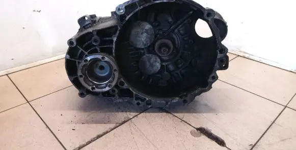 Volkswagen Jetta V Manual 6 speed gearbox JLU