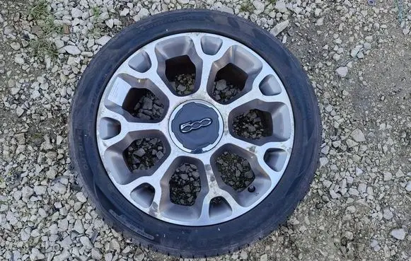 Fiat 500L R17 alloy rim 735577032