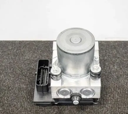 Land Rover Discovery 4 - LR4 ABS Pump