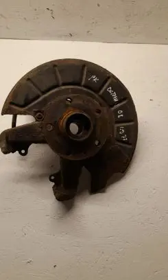 Skoda Octavia Mk2 (1Z) Front wheel hub