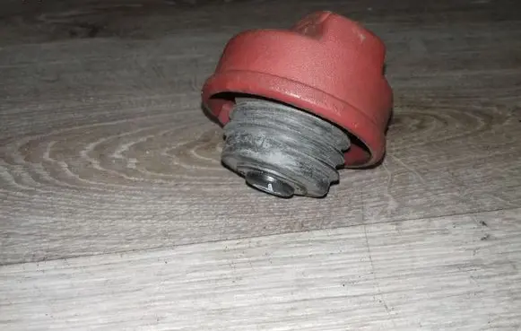 Volvo XC90 Fuel tank filler cap 533201553