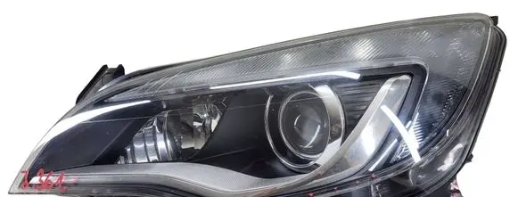 Opel Astra J Headlight/headlamp 13253650.kolumb 1zt010012-01