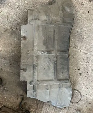 Opel Frontera B Engine splash shield/under tray 8971760012 897176001