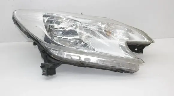 Nissan Note (E12) Headlight/headlamp 260103VU0A