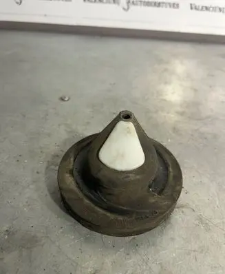 Mercedes-Benz B W246 W242 Coil spring/strut mount A1563250084