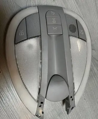 Mercedes-Benz E W211 Front seat light A2118205901
