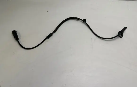 Ford Mustang V ABS rear brake sensor DR332C190AA