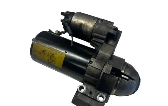 BMW 3 E90 E91 Starter motor 7801203