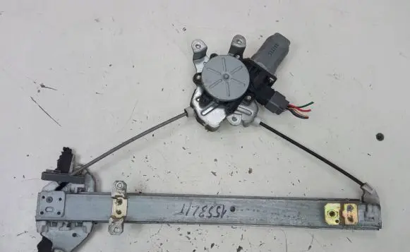 Mitsubishi Lancer Rear window lifting mechanism without motor