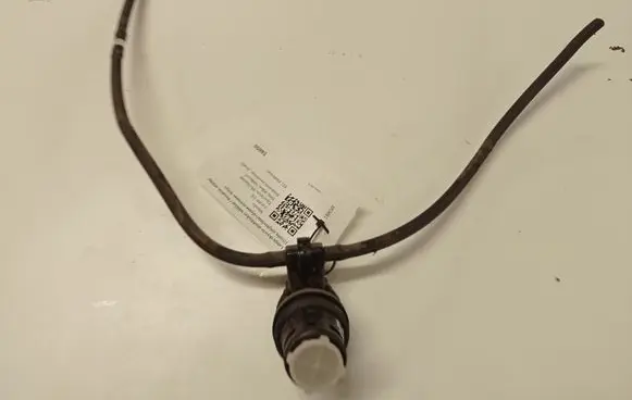 Mazda 3 II Windscreen/windshield washer pump 8603109210