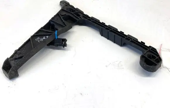 Audi A4 S4 B9 8W Rear bumper mounting bracket 8W5807453
