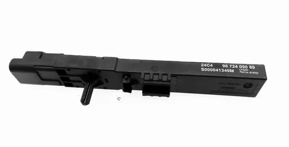 Citroen C4 II Picasso Aerial antenna amplifier 9672409080