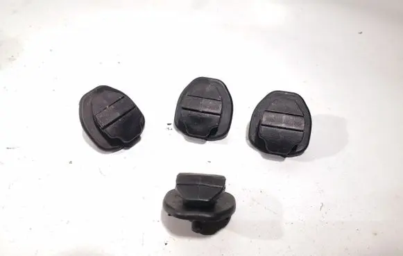 Mercedes-Benz E W212 Other trunk/boot trim element A2128600014