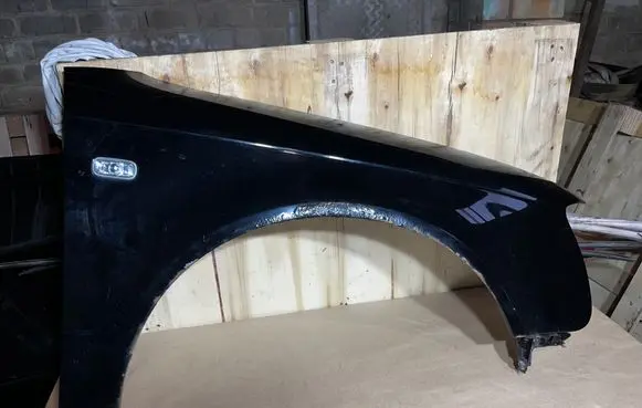 Audi A4 S4 B7 8E 8H Fender