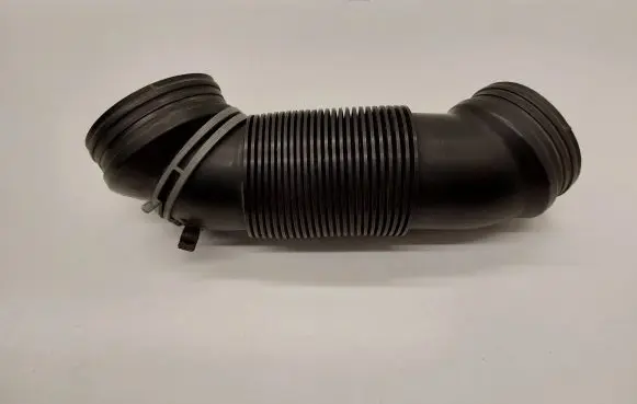 Audi A3 S3 8P Air intake hose/pipe 1K0129684L