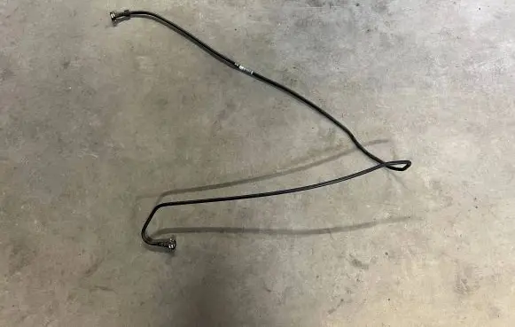 BMW X1 U11 Fuel line pipe 8742487