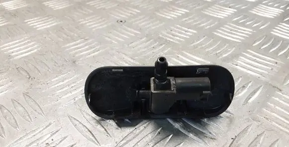Volkswagen Golf VII Windshield washer spray nozzle 5M0955986C