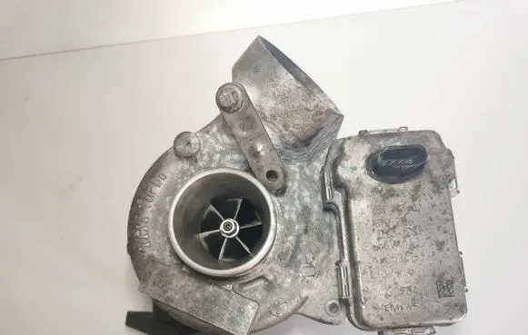 Mercedes-Benz C W204 Turbo A651090068 A2C53412326