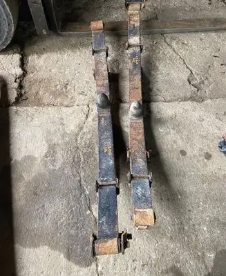 Mitsubishi L200 Rear leaf spring