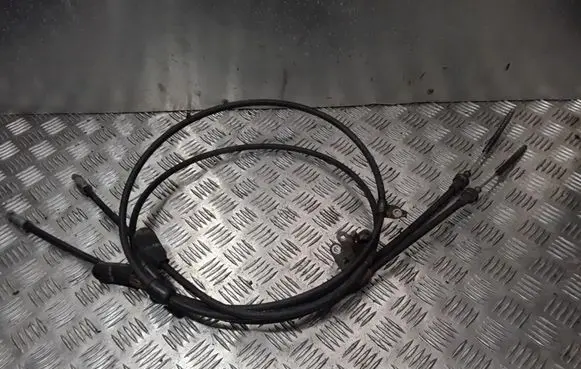Toyota Corolla Verso AR10 Handbrake/parking brake wiring cable 