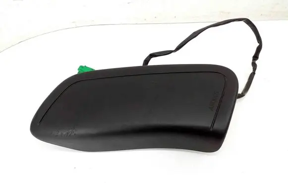 Toyota Aygo AB40 Seat airbag 73910YV020 624641301
