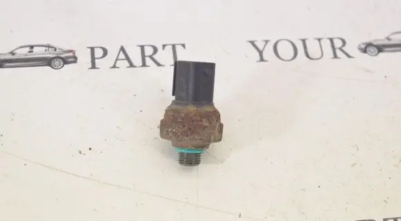 BMW 3 E90 E91 Coolant temperature sensor 