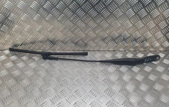 Opel Astra H Front wiper blade arm 13111220LH