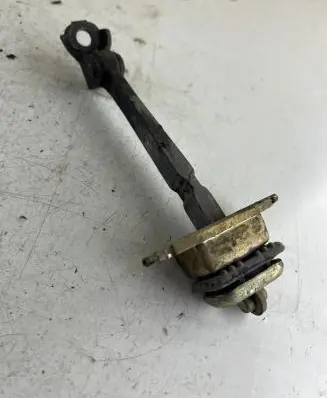 Honda Civic Front door check strap stopper D82022