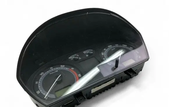 Skoda Fabia Mk1 (6Y) Speedometer (instrument cluster) 6Y0920883L