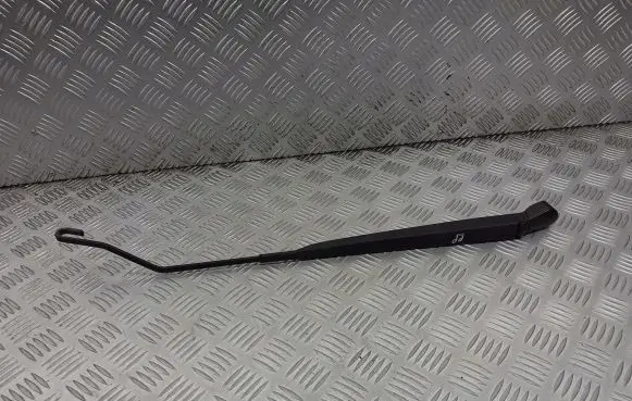 Citroen C3 Pluriel Front wiper blade arm
