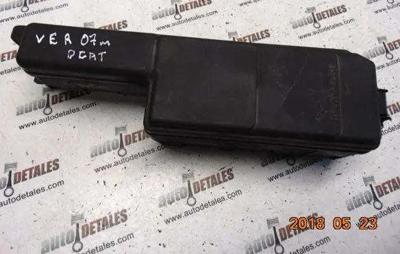 Toyota Corolla Verso E121 Fuse box set