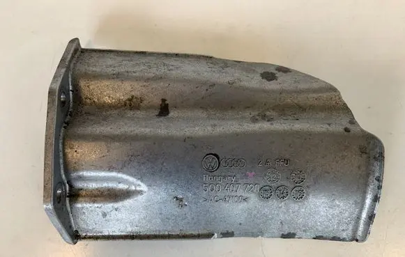 Audi A3 S3 8V Other front suspension part 5Q0407720